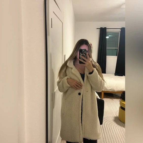 Italian coat - Picture 2 of 6